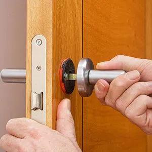 Father Son Locksmith Store Ontario, CA 909-203-7398 - broken-key-extraction